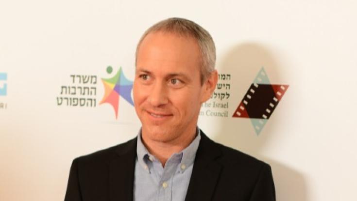 בלי נטפליקס וטלוויזיה: חילי טרופר מספר על הרגלי הצפייה שלו