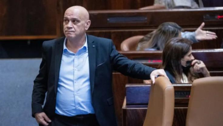 עיסוואי פריג' לא יתמודד בבחירות הקרובות וקורא להורוביץ להתפטר