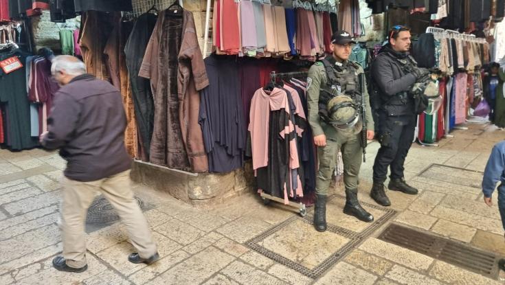 לקח סכין מהמטבח בו עבד ותכנן לבצע פיגוע בחג
