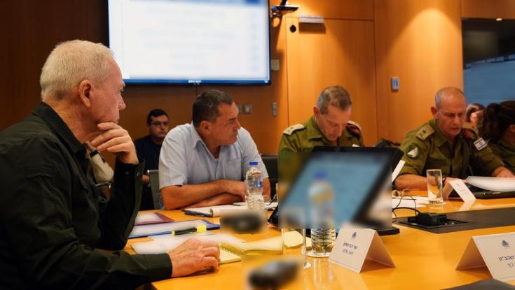 חימוש כיתות הכוננות: המהלך של גלנט בגבול הצפוני