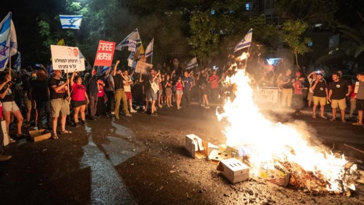לאחר ההפגנות בקיסריה: מח"ש חקרה באזהרה את מפקד תחנת חדרה