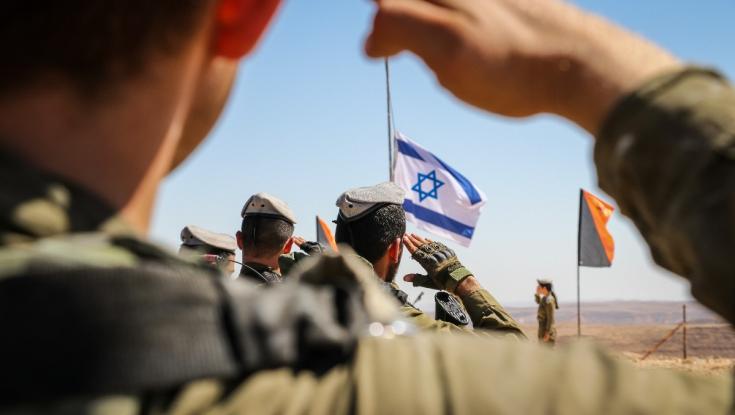אני חושדת שבעלי לא עושה כלום במילואים רק כדי להרגיש מלך בבית | פרידה גרשוני עונה