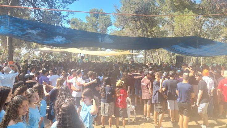 חניכי בני עקיבא פירקו את המחנה באמצע  - המזכ"ל אופטימי: "בעוז קדימה"