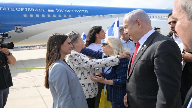 נתניהו משנה כיוון - ומקדים את חזרתו לארץ