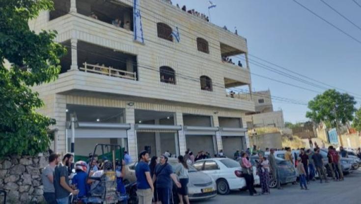 פשרה בבית התקומה: הצבא ישמור על הבית בזמן בדיקת הרכישה