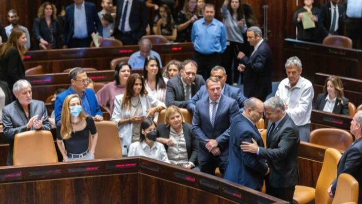 היום הראשון של יאיר לפיד כראש הממשלה: הלו"ז המלא והתגובות