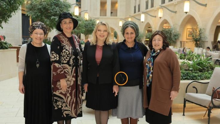"חבורת הבובו": ההתגרות החדשה של יורם לס