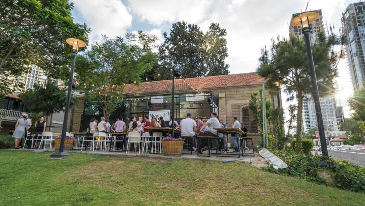 ידעתם שהבר הכשר בשרונה מציע גם ארוחת בוקר בשישי?