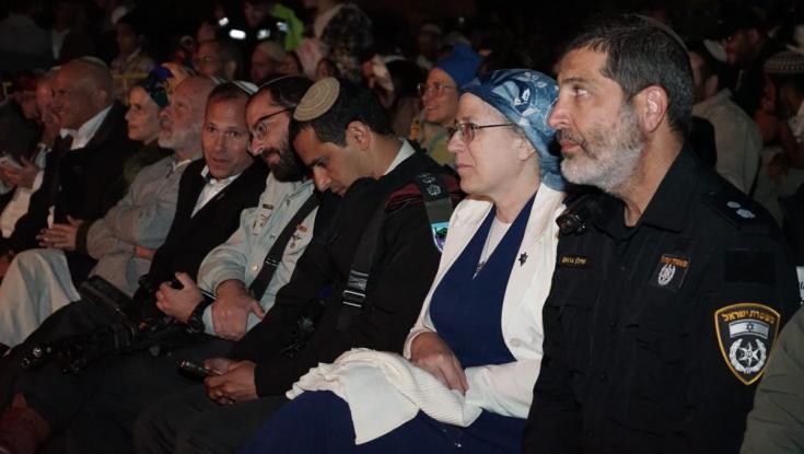 סטרוק נאמה במערת המכפלה ביום העצמאות: "מלכות ישראל תיכון לעולם"