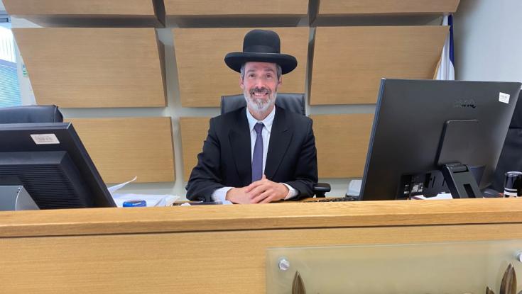 הדיין ניצח את הרב: כך הצליח הרב מאיר כהנא לנצח את המועמד המבטיח