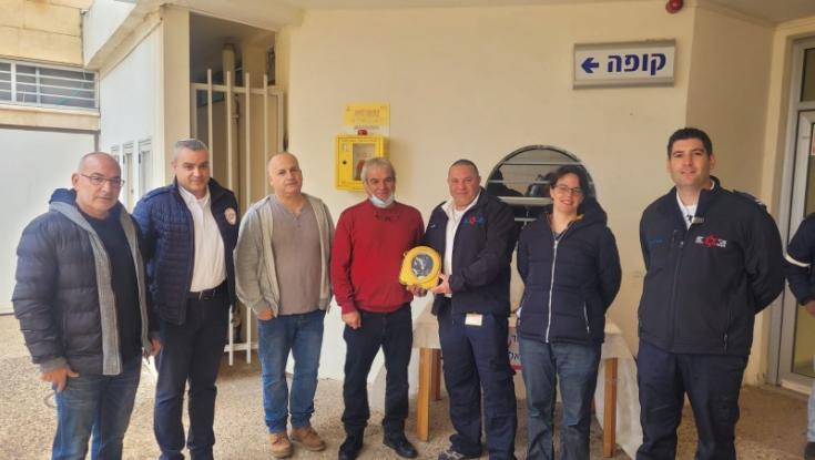 15 דפיברילטורים חכמים של מד"א הוצבו ביישובי פריפריה ברחבי הארץ