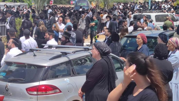 שלושת הנרצחים בפיגוע באלעד מובאים למנוחת עולמים: "ליבי נשרף"