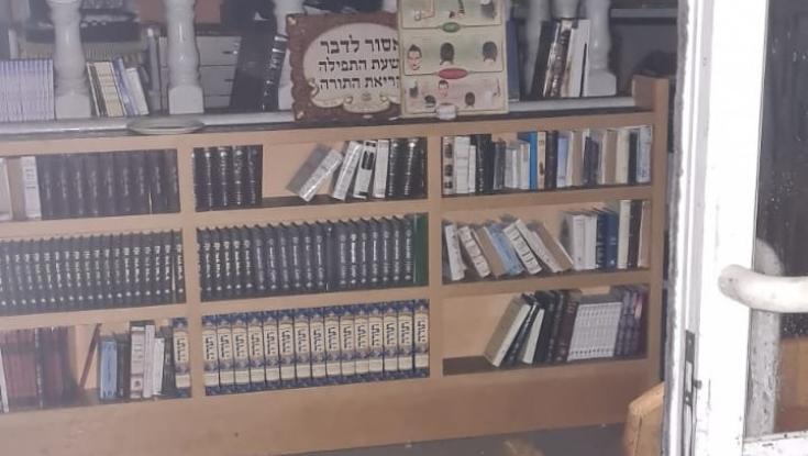נס ברגע האחרון: בית כנסת בער בלילה, לא נגרם נזק | צפו