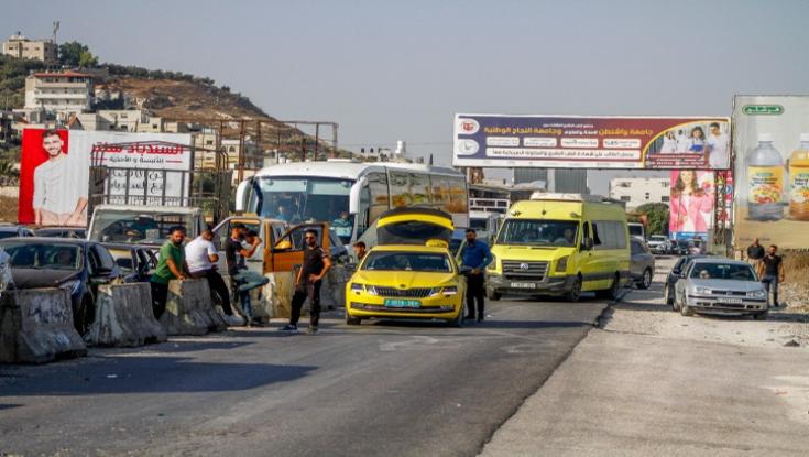 פחד מוות: זוג ותינוקת נסעו סמוך לחווארה - רכבם נורה על ידי מחבלים