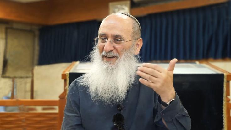 הרב שרקי מסביר: לא התכוונתי להרפות ידיים