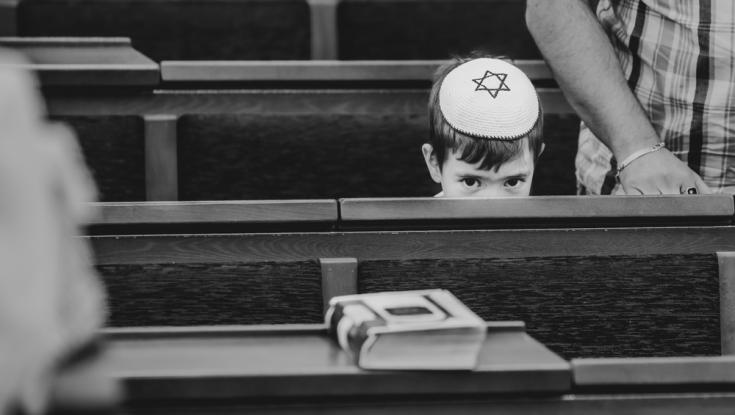 רב העיר במכתב מיוחד: שימו לב לילדים להורים גרושים המגיעים לבית הכנסת