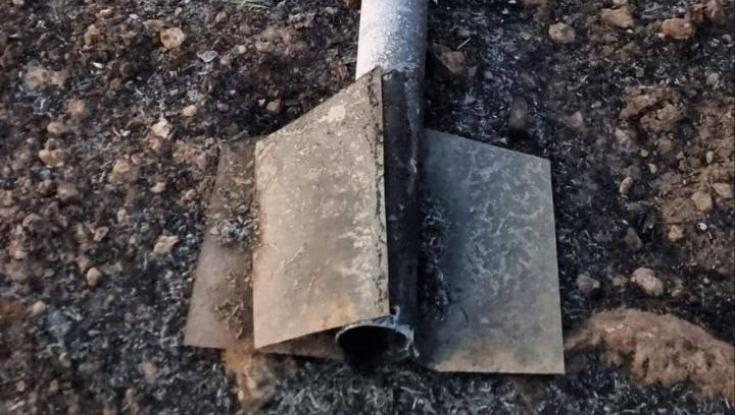 שרידי רקטה שנורתה מג'נין אותרו בשטח יישוב בגלבוע