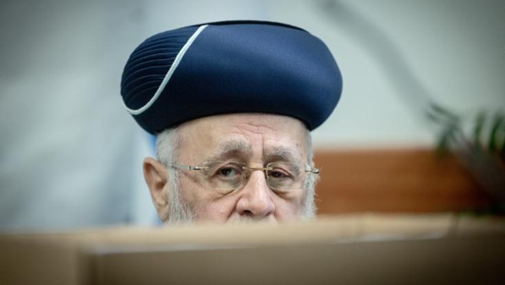 נתונים עגומים: רק רבע מהציבור שבע רצון מהתנהלותו של הרב יצחק יוסף