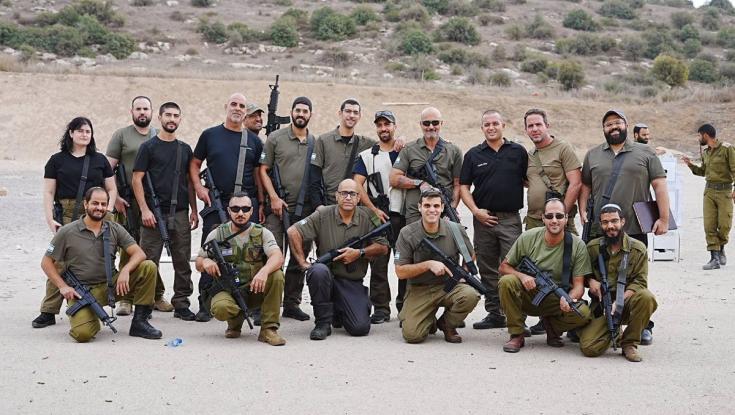מערך הגנה חדש ביישובים סמוכים הגדר: מאות נשקים חולקו לכיתות הכוננות
