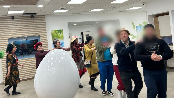 לראשונה אמש: מסיבות פורים במחלקות האשפוז הנפשי