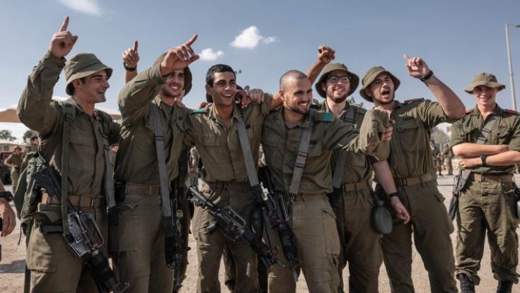 לא רק עידן עמדי: 10 הסלבס שעזבו הכל והלכו להילחם בשדה הקרב