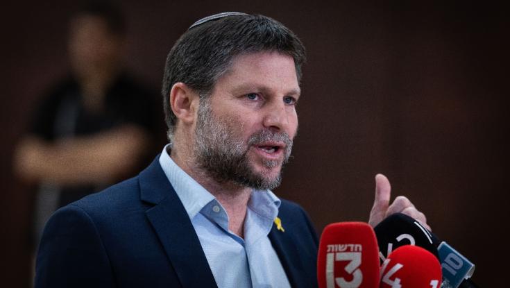הקבינט צפוי לאשר: ארבעת העונשים שמכין סמוטריץ' לרשות הפלסטינית