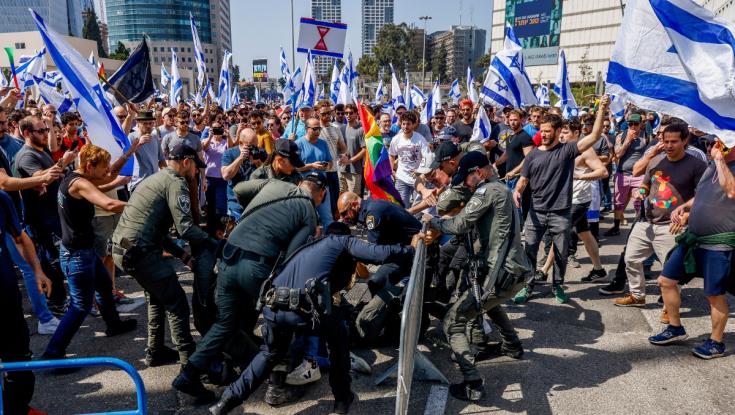המחאה יצאה משליטה: עימותים אלימים בין מפגינים למשטרה בת"א