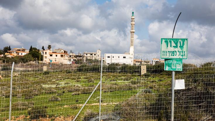 האופוזיציה מזכירה ללפיד: "הממשלה אינה מוסמכת לחתום על הסכם"