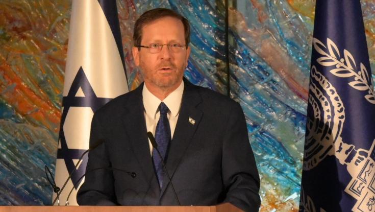 הנשיא הרצוג מודאג: "מה השלב הבא? יריות? היינו בסרט הזה"