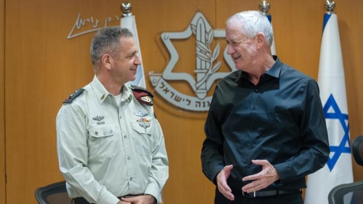 נפרדים: גנץ נפגש עם חברי פורום מטכ"ל בפעם האחרונה