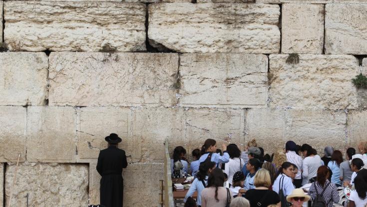 סערת חוק הצניעות: ההתקפלות של ש"ס אחרי חשיפת כיפה
