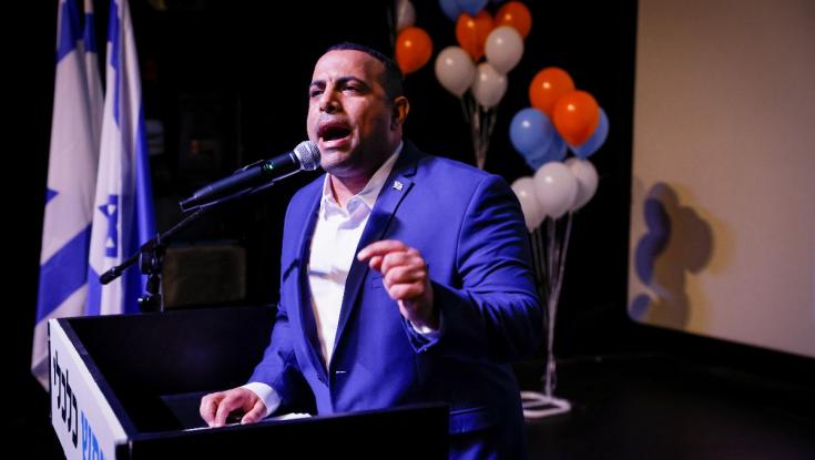 יצא לדרך עצמאית: כך תיראה מפלגת 'חופש כלכלי' של אביר קארה