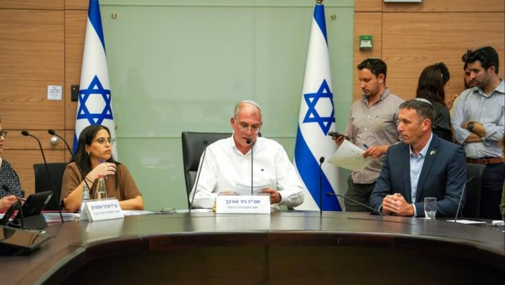 הוועדה אישרה: ימינה תפוצל, בנט יהיה חבר בסיעת יחיד בשם 'ביחד'