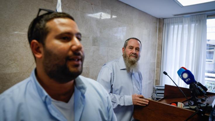ראש העיר תוקף את מעוז: "נגיב בהתאם כפי שהגבנו לבריונים החשוכים"