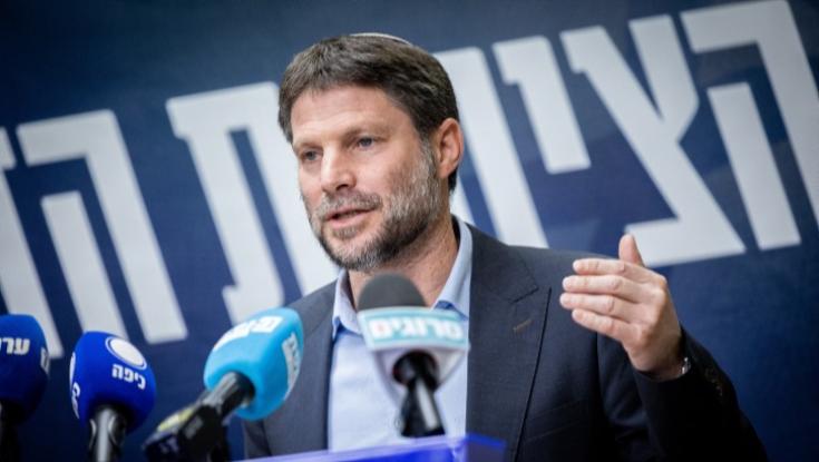 המבוגר האחראי: סמוטריץ' פנה לגנץ - "לחדול את השיח המתלהם והמסית"