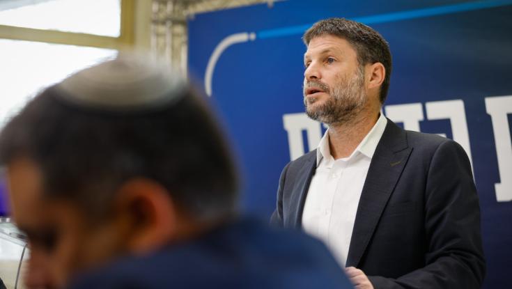 סמוטריץ' מגיב לביקורות מימין: "צריך לזכור שזה לא בסמכותי"