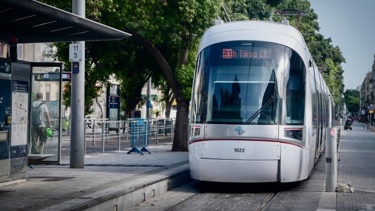 הרכבת בתל אביב: יש מגוון דרכים - אבל איך הכי משתלם לשלם?