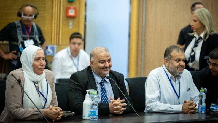 תמיכה לא צפויה: הח"כים הערבים תומכים בהצעת החוק של גפני