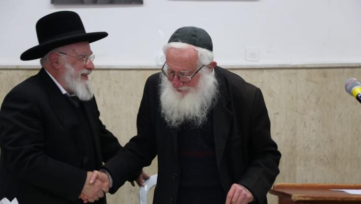בהשתתפות גדולי הרבנים: הושק ספר לכבוד הרב מיכאל הרשקוביץ