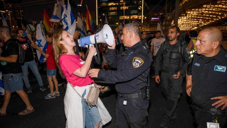 הנתונים נחשפים: מאות מפגינים עוכבו לחקירה - כמה כתבי אישום הוגשו?