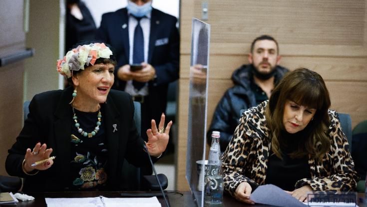 בגלל נאום מיכאלי - אשת הציבור הסרוגה פרצה בבכי: "כל כך מיותר"