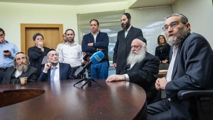 ביהדות התורה דרוכים: "נתניהו שוכח מי העביר לו 40 מיליון למעונות"
