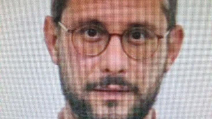 הותר לפרסום שמו של חשוד בביצוע עבירות מין בקטינים