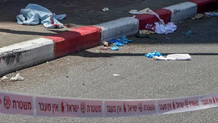 גנבו רכב, ברחו מהשוטרים ופגעו ברוכב אופנוע: הרוג בן 72 בחולון