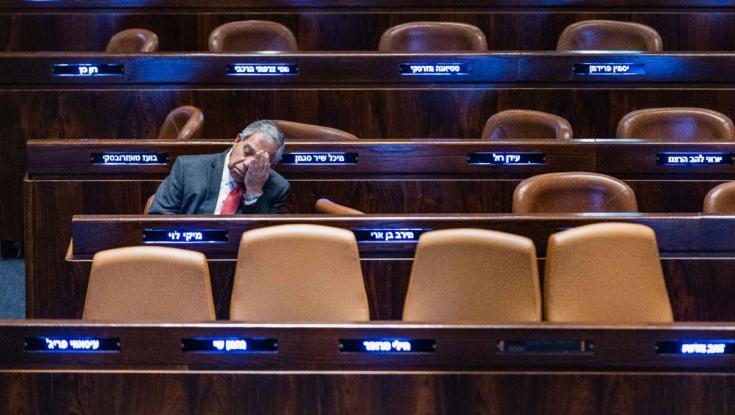 יביאו חנוכיות למליאה? לקואליציה יש המון עבודה וממש קצת זמן