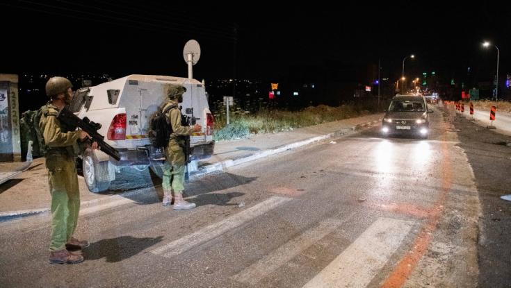 חשד לפיגוע ירי בבנימין: בן 19 נפצע באורח קל-בינוני בכיכר אדם