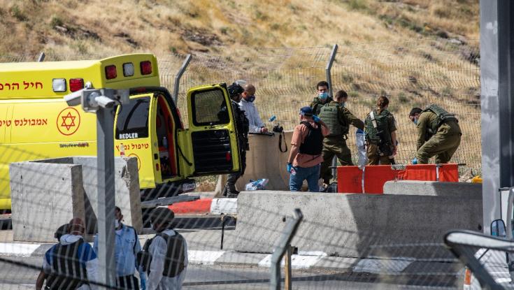 הטרור נמשך: 5 פצועים בפיגוע דריסה בצומת נבי מוסא - המחבל נוטרל