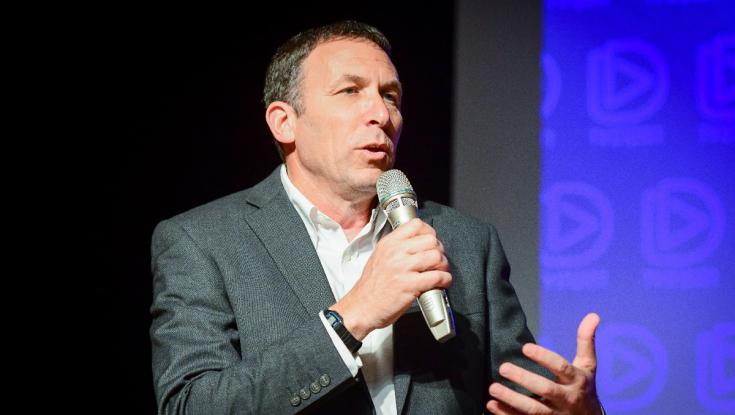 "הרבי הוא הרמטכ"ל": להפתעת הקהל - מתן כהנא שר את השיר של חב"ד