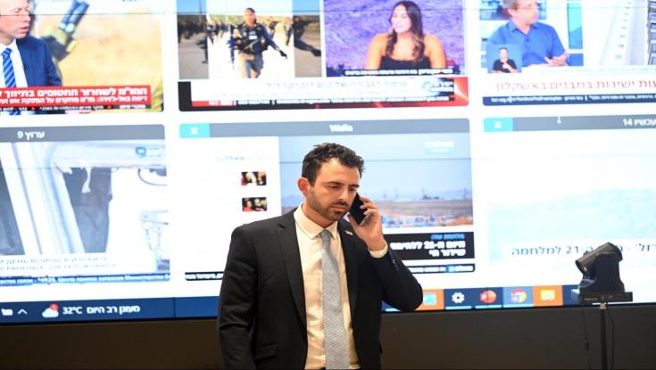 אילון לוי נכנס למנהרות הטרור של חמאס ונדהם: "זה מטורף"