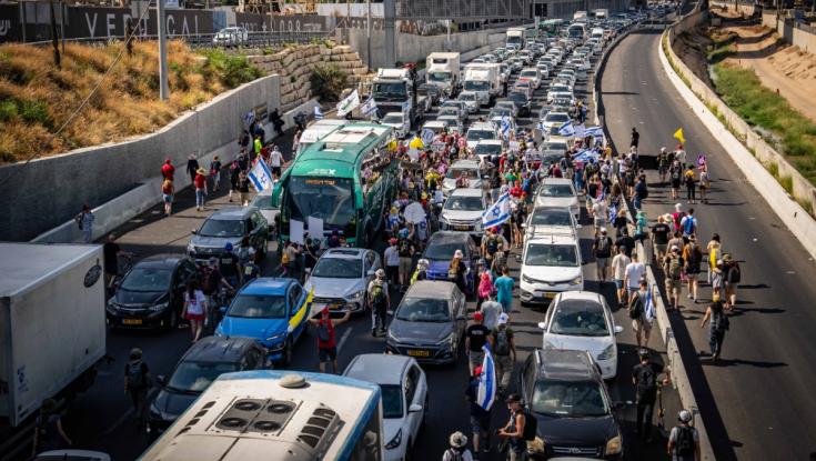 38 מפגינים נעצרו, המחאות נמשכות ברחבי הארץ: "זאת רק ההתחלה"
